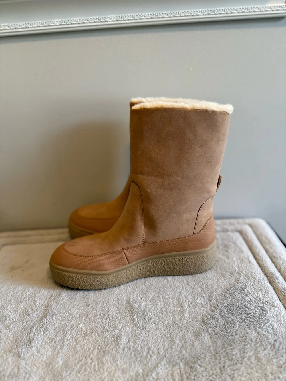 Rocket Dog Alora Tan Faux-Shearling Winter Boot with Side Zip